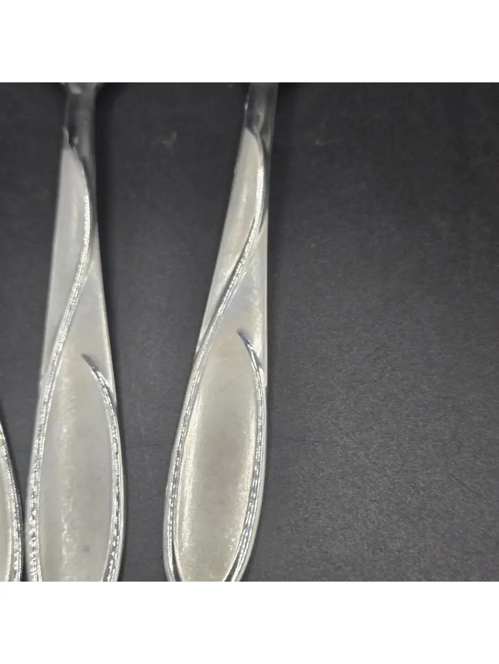 4 Cambridge Small Spoons 3 Large Spoons Swirl Sand Stainless Flatware Spoons